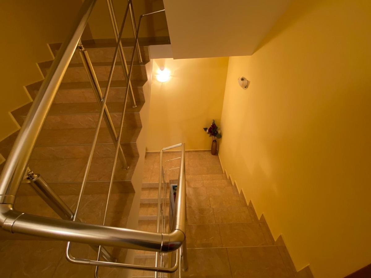 Sunny Guest House Ravda ภายนอก รูปภาพ